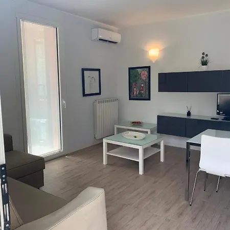 Pool House La Spezia